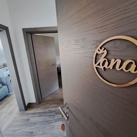 Apartmaji Tisa In Zana Rovte Bagian luar foto